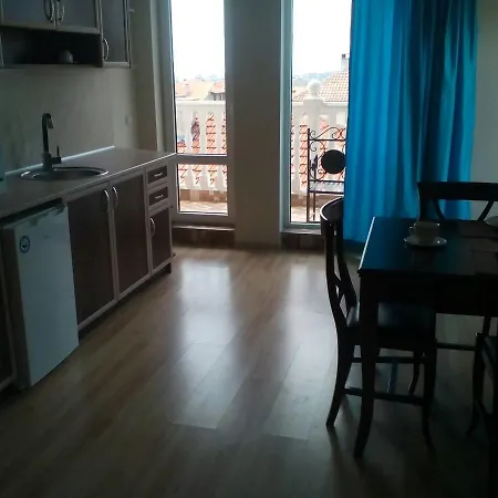 Roel Apartment *